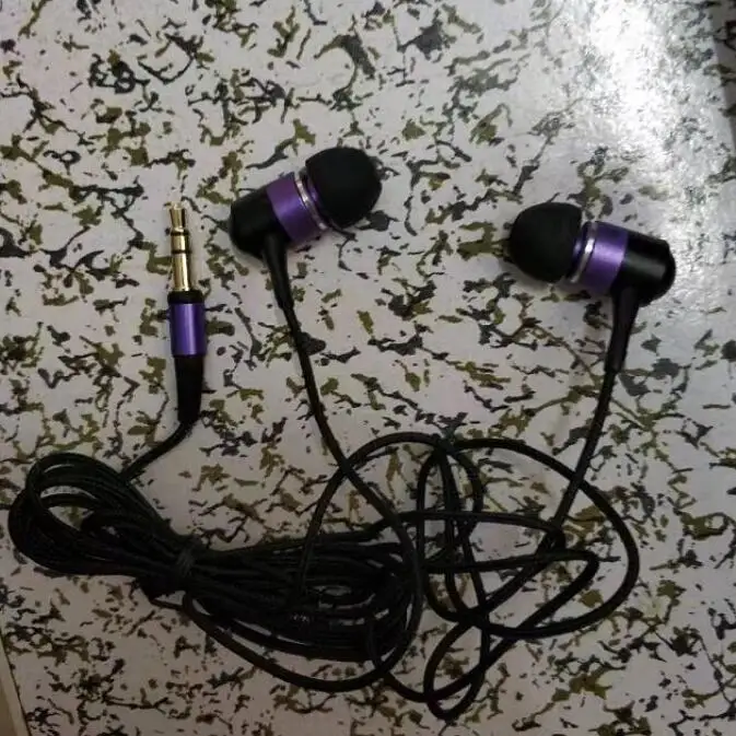 Awei Hifi спортивный комплект стереонаушников в ухо и наушник для вашего в ухо телефона бутоны iPhone samsung наушники-вкладыши Kulakl K - Цвет: Purple