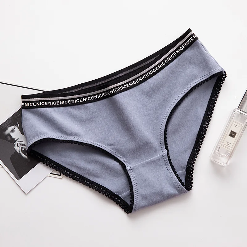 

2021 New Ladies Cotton Seamless Breathable Panties, Mid-waist, Silver-trimmed, Letter-waist, Girly Briefs Sexy Clothes for Women