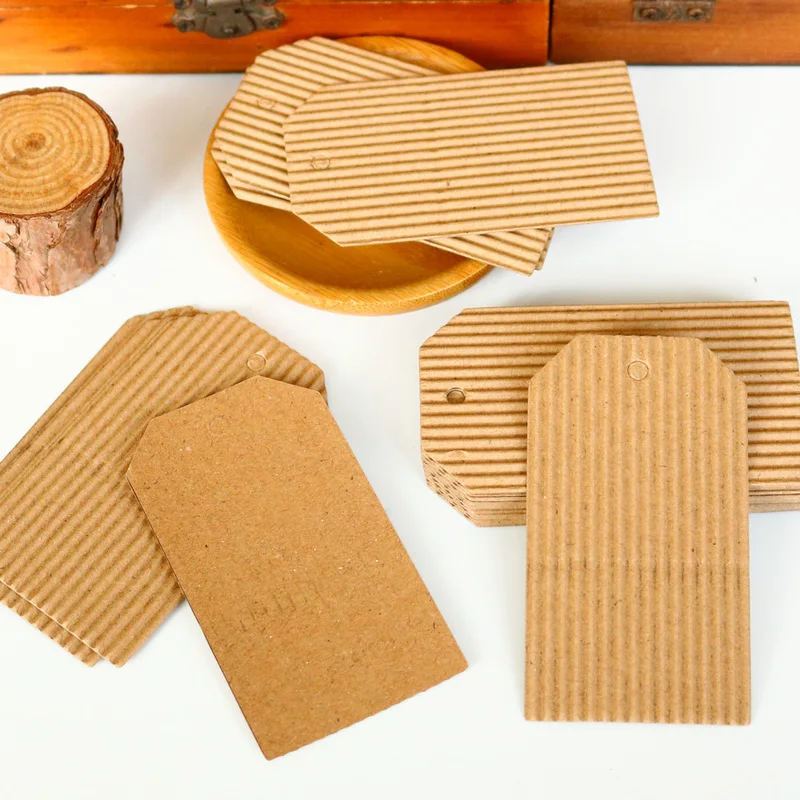 

100 шт Чистая крафт-бумага теги бумажные этикетки Чемодан Свадебные Примечание упаковка подарочная коробка бирки DIY прошитая вручную одежды ...