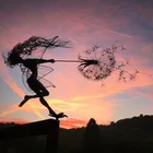 Фея одуванчика; Pixies; Цветок; Фея; Садовое украшение; Статуя; Лужайка; Ландшафт; Скульптура; Фигурка; Наружный сад; Двор; Художественный Декор
