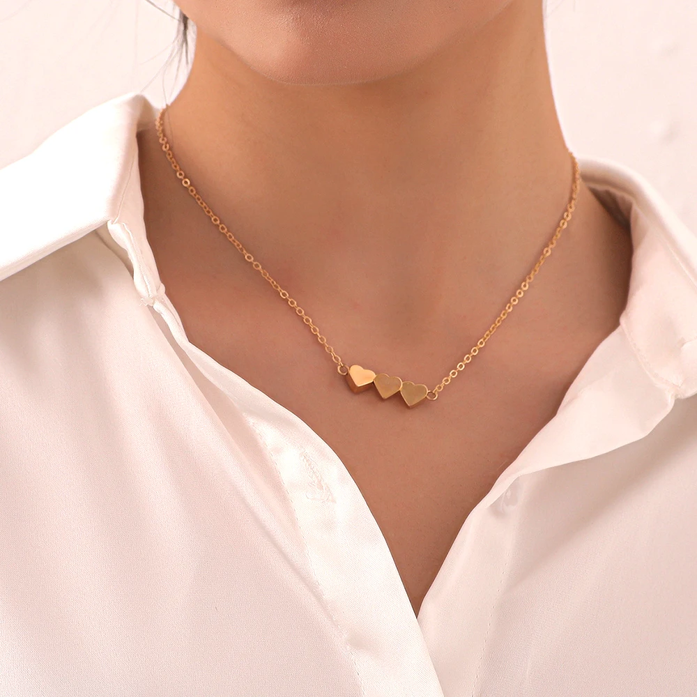 

Korea Tiny Heart Clavicle Chain Necklace for Women Bohemia Dainty Initial Gold Color Minalist Sweet Heart Pedant Necklace Choker
