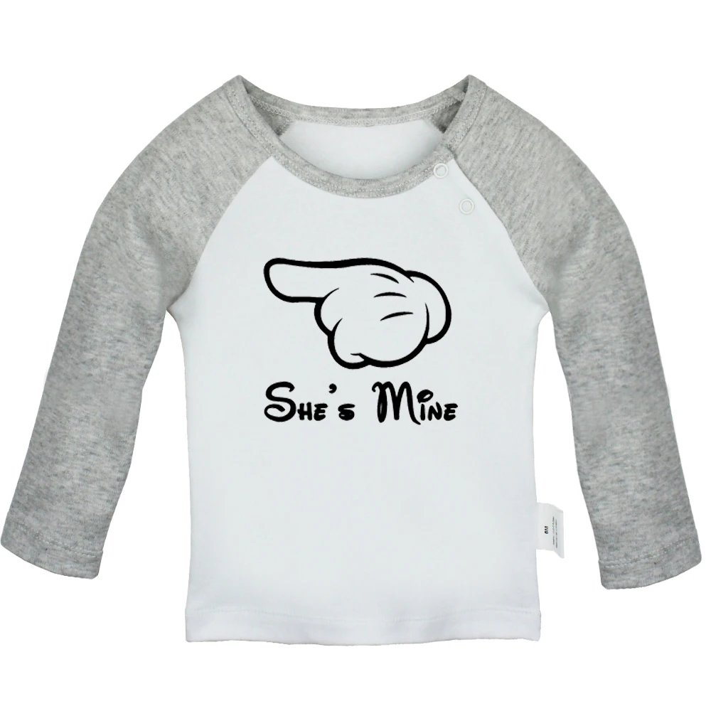 Она моя вы живете только один раз YOLO Коврики души для новорожденных футболки