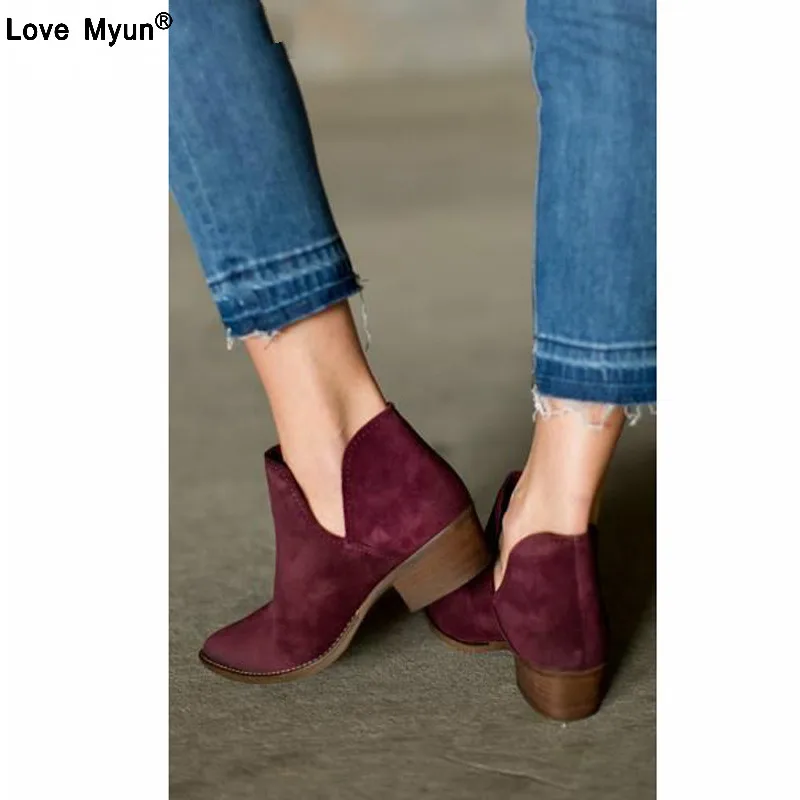 

Женские ботинки из флока с V-образным вырезом, без шнурков, ботильоны, заостренный носок, низкий каблук, обувь, осень