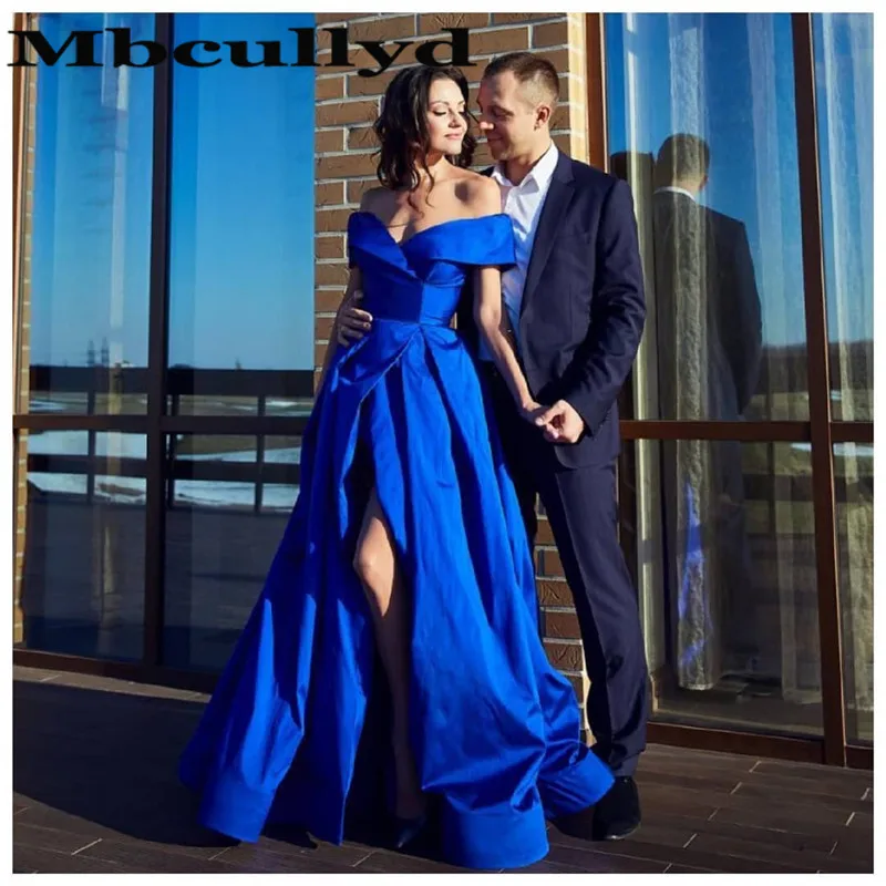 

Длинные атласные платья Mbcullyd Королевского синего цвета для выпускного вечера 2023 сексуальное официальное вечернее платье с открытыми плечами для женщин платье с Боковым Разрезом