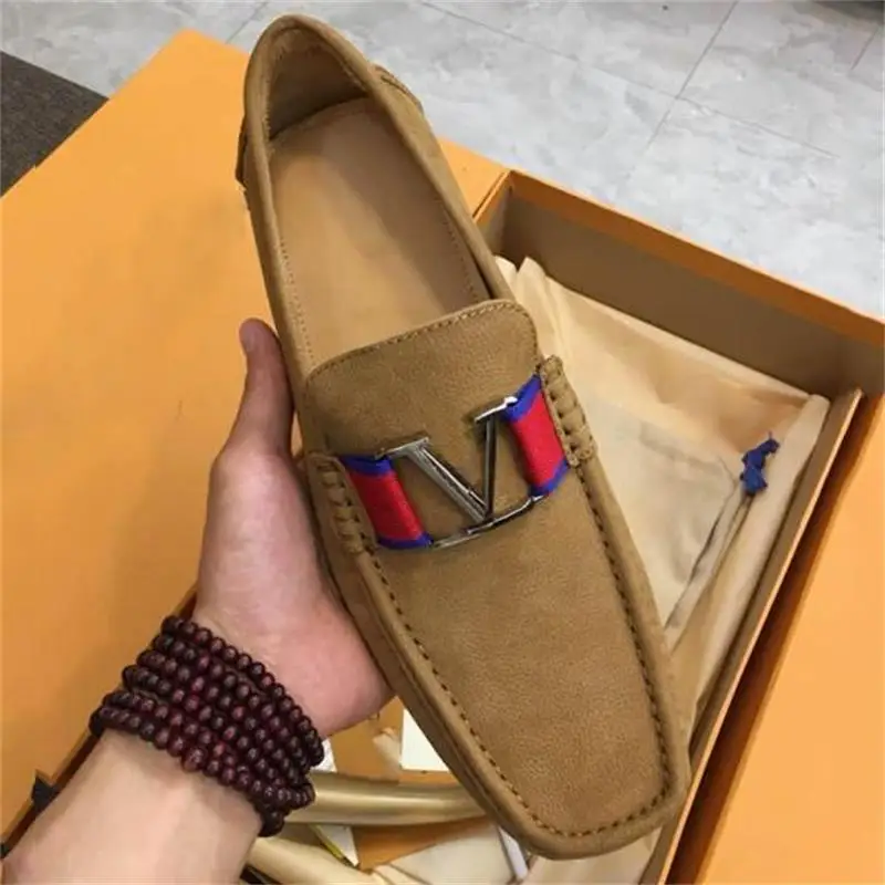 

2021 New Men's High-quality Brown Suede Metal Decoration Low-heel Comfortable Fashion Casual Classic All-match Loafers ZQ0080