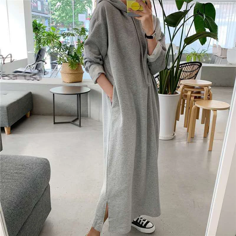 

LANMREM 2021 new autumn pullover hooded collar loose over the knee split gray all-match sweatshirt style women's dress 2A1641