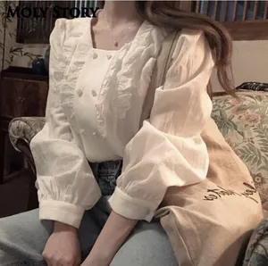 Женский топ с длинными рукавами, белый топ с квадратным вырезом, оборками и кружевом