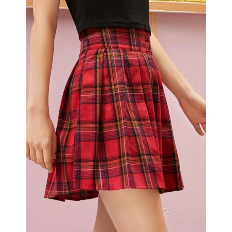 

Xingqing Women’s Plaid Skirt Vogue Streetwear Metal Ring Decorated High-waist A-line Pleated Short Skirt Faldas Mujer