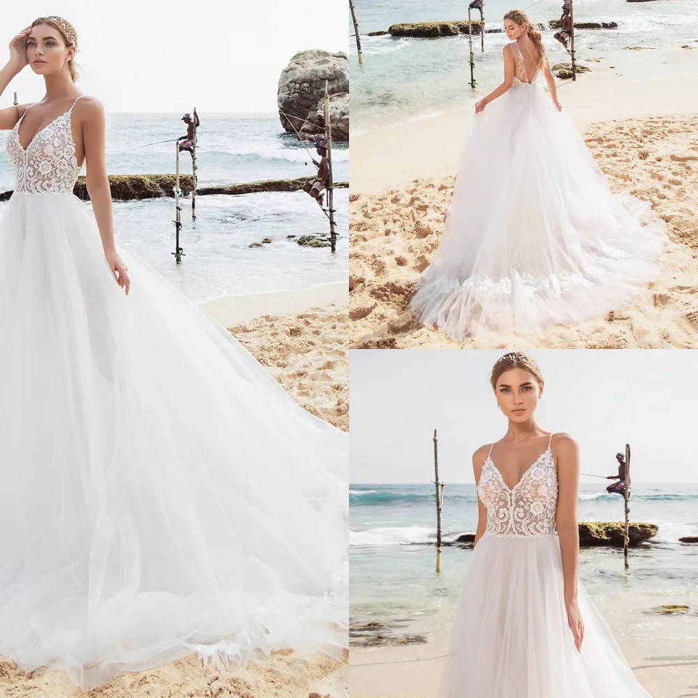 

Charming Tulle Beach Wedding Dress 2021 Boho V-neck Spaghetti Straps Backless White Ivory A Line Wedding Gowns Vestido De Noiva