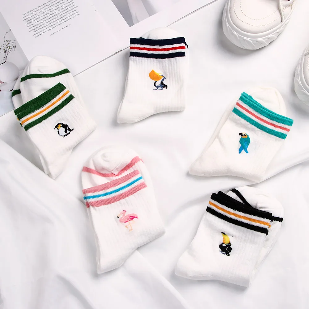 1 пара модных мультяшных носков с принтом пингвина вороны попугая женские белые