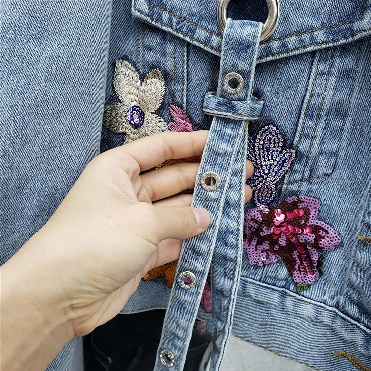 Джинсовая куртка женская с цветочной вышивкой винтажная свободная синяя