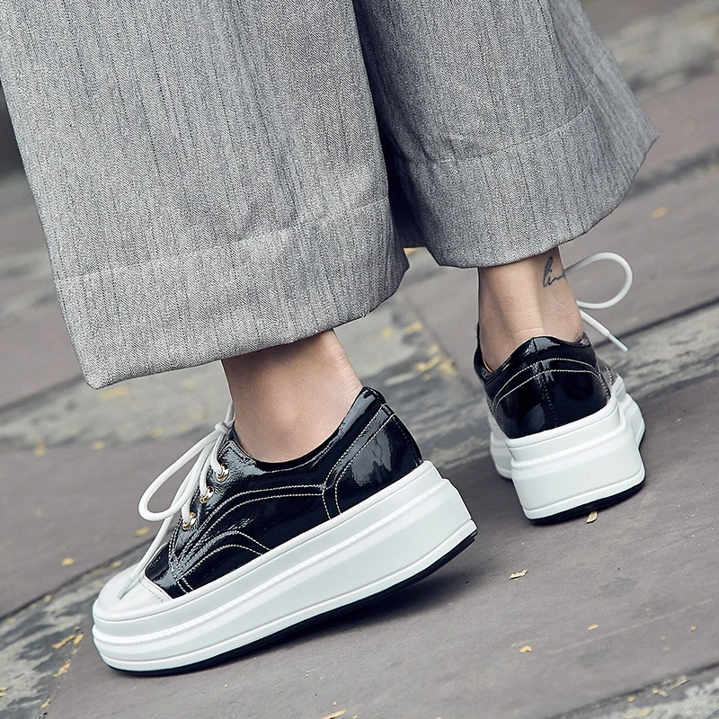 

EGONERY Women Thick bottom Leisure Shoes Patent Leather spring New Style Round Toe Concise Comfortable ventilation Fashion
