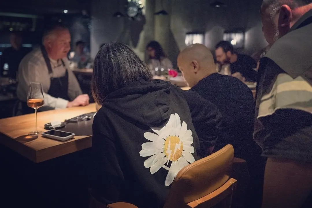 Peaceminusone солнцезащитные цветочные толстовки GD Daisy с принтом Peaceminusone толстовки для мужчин и женщин оверсайз Толстовка молния