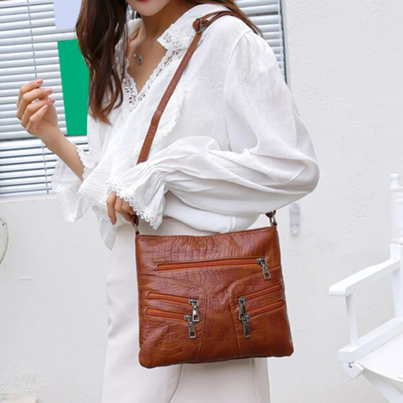 

Женская сумка-мессенджер на молнии, с отделением для покупок