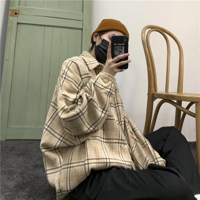 Мужская свободная рубашка с длинным рукавом утепленная тканевая в клетку