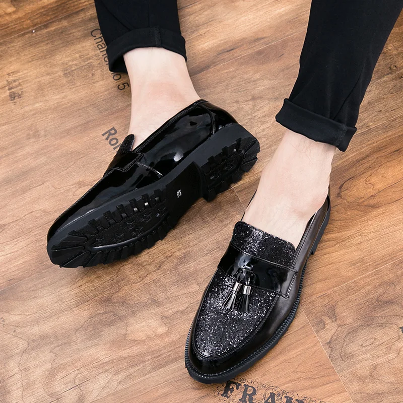 

men tassel Breathable shoes outdoor Moccasins Loafers Shoes slip on Male Flats Casual Boat Driver Footwear Chaussures Hommes K1