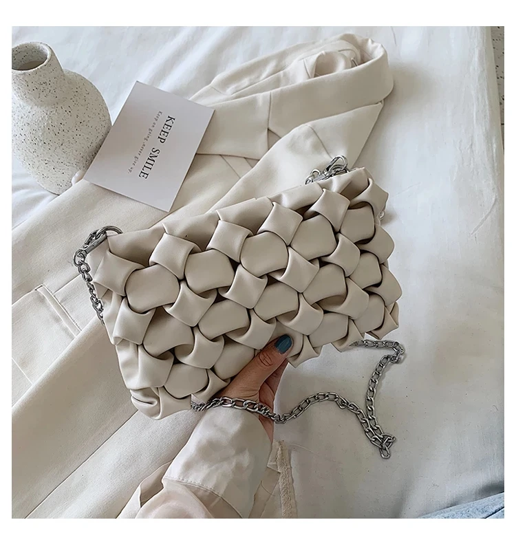 

Weysfor Vogue New Designer Women Purses Handbags Luxury Clutches Shoulder Bags For Female 2020 Leather Crossbody Bag Metal Chain