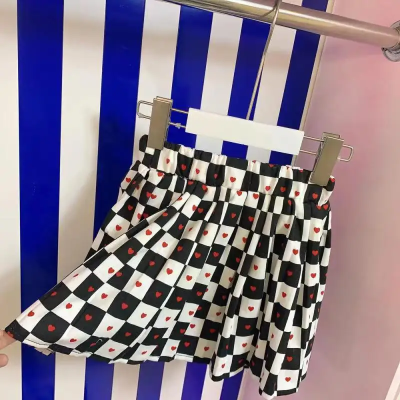 

Новинка 2021, популярный стильный свитер с капюшоном и принтом love для девочек на раннюю осень, плиссированная юбка, модный костюм в западном с...