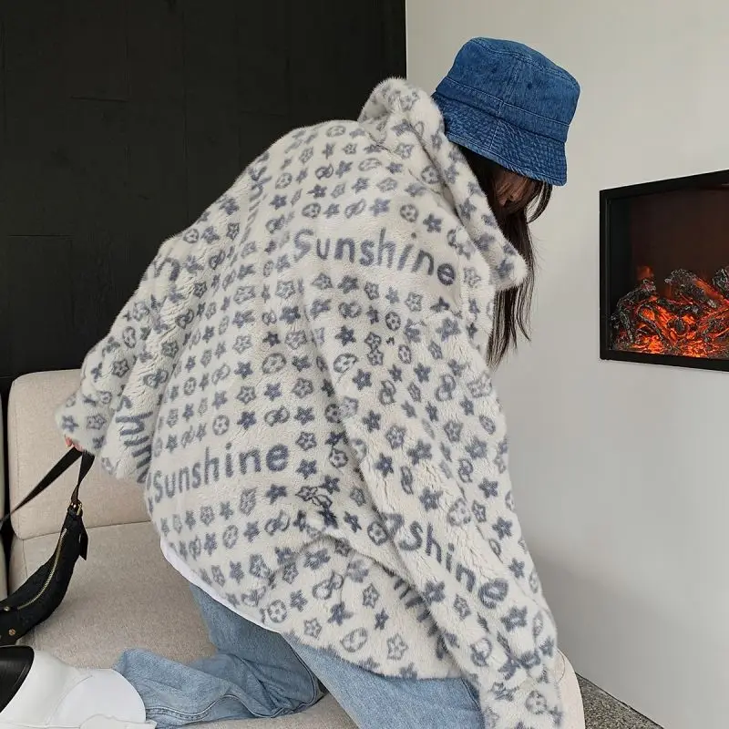 Autumn and winter fake fur coat new loose letter printed Plush coat imitation rabbit hair thickened warm Plush coat