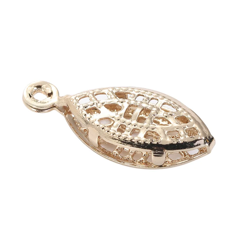 

Gold Leaf Pendant is used for DIY, necklace, earrings, accessories, jewelry and hardware