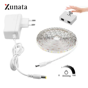 12V руки разверткисенсорный переключатель Сенсор Светодиодные ленты светильник SMD2835 60 Светодиодный sM гибкая светодиодный лента с ЕСштепсельная вилка американского стандарта для под шкаф