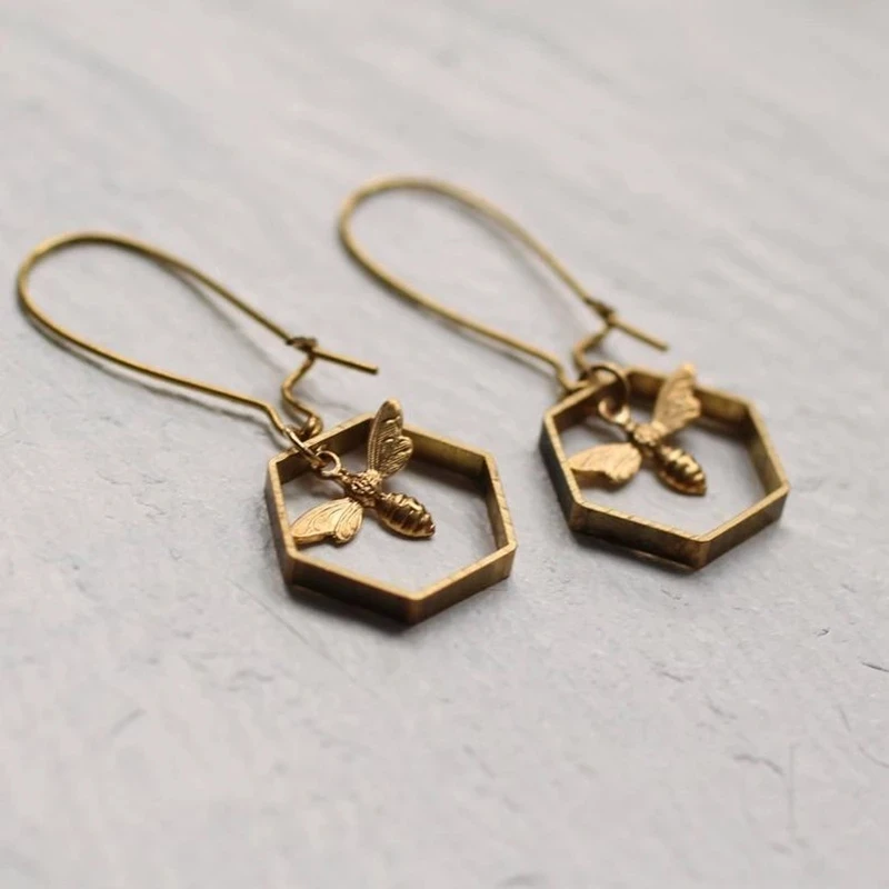 

Creativity Geometric Hexagon Bee Temperament Women Earrings Fine Anniversary Earring Prom Party Jewelry