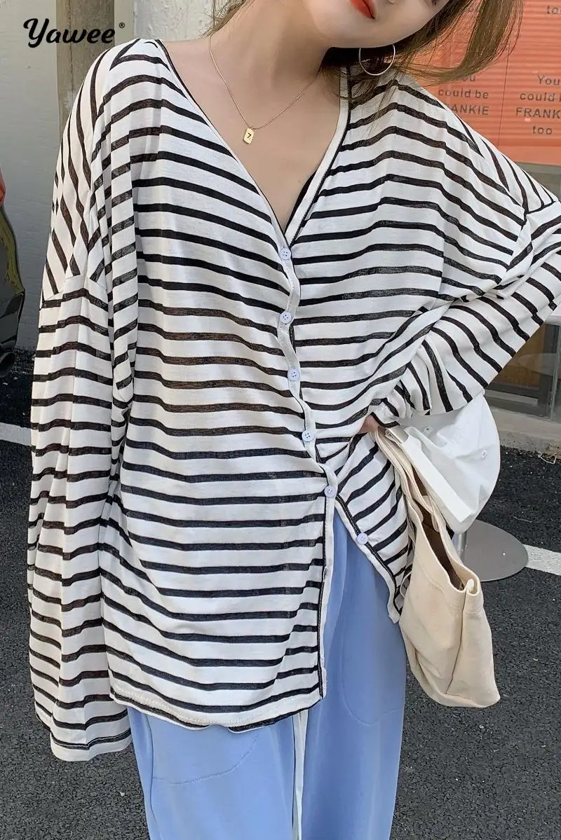 

Casual Plus Size Summer style Tops striped V Collar casual tshirt Fashion Woman Blouses 2021 loose Shirt Women Tops