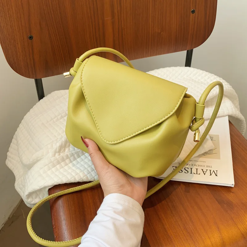 

Женская сумка через плечо из ПУ кожи, 2021, Женская дорожная плиссированная сумка с облаками, модная однотонная простая сумка на плечо, кошель...