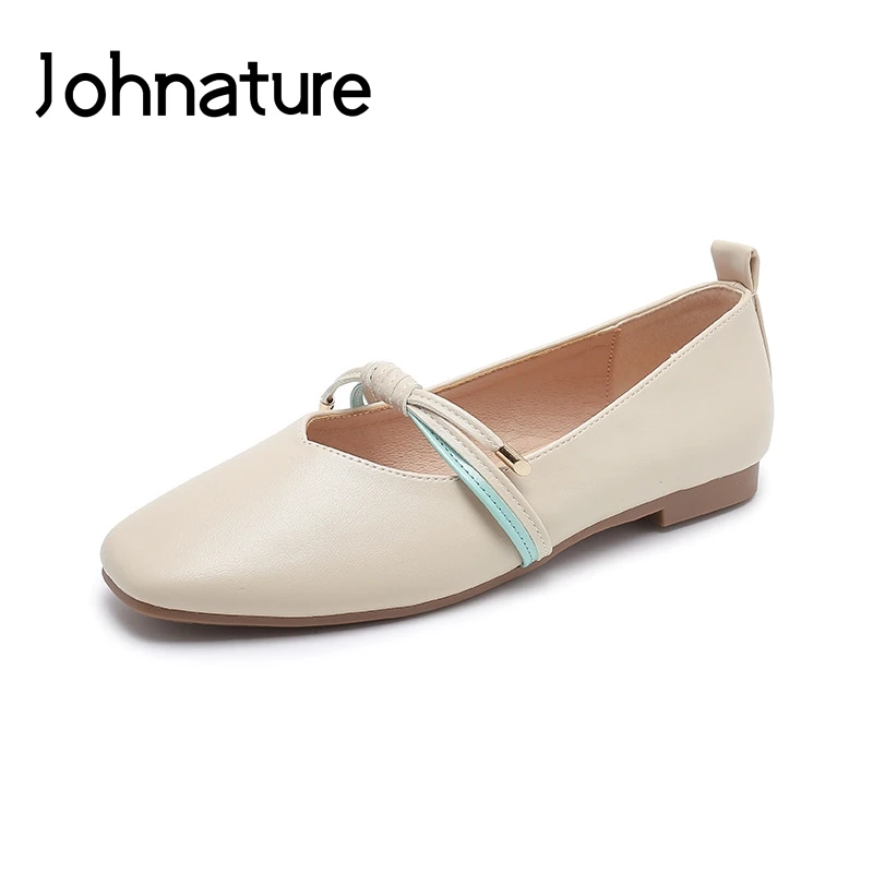 Женские туфли без шнуровки Johnature однотонные удобные на плоской подошве с круглым