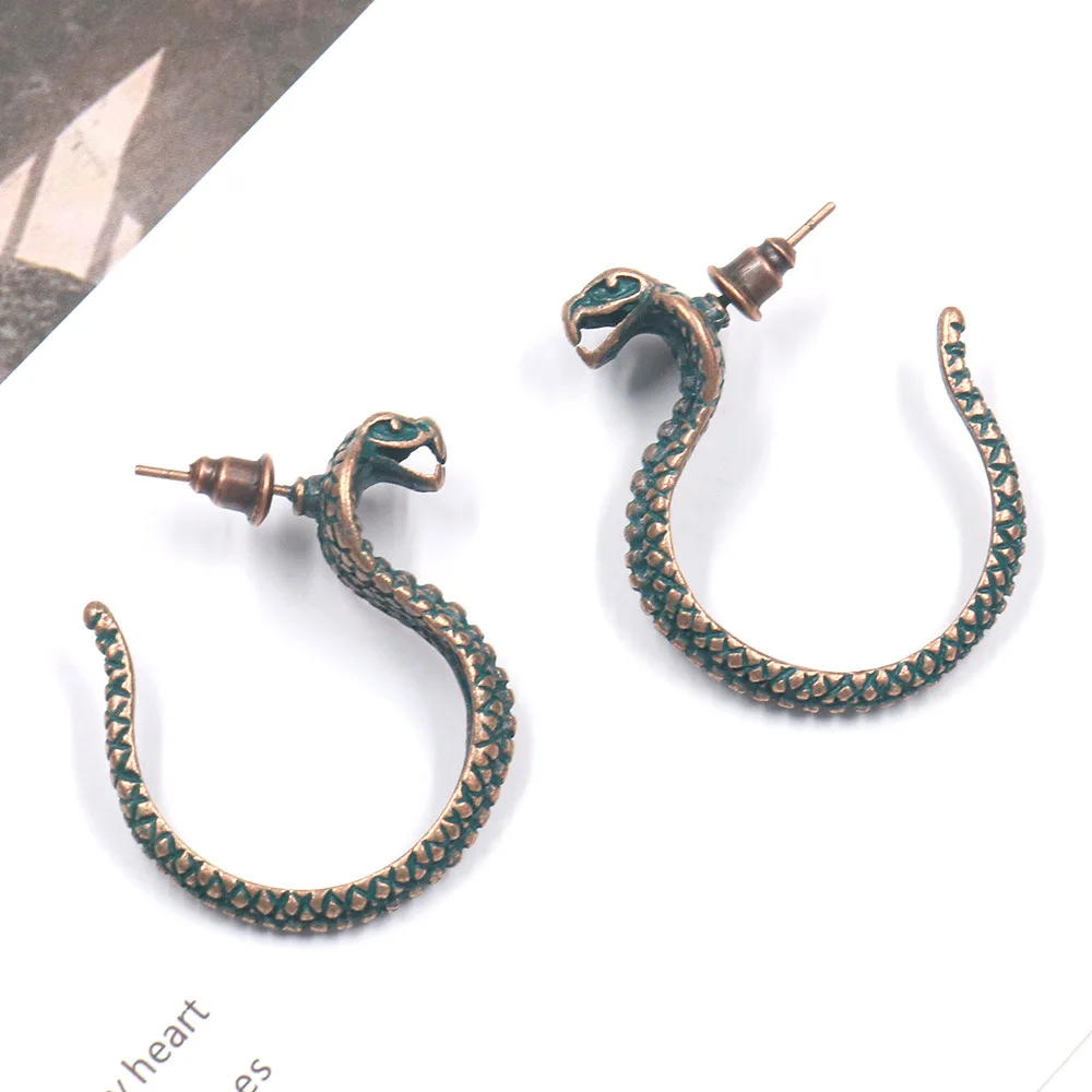 

Chic Antique Green Snake Drop Earrings 2019 Latest Party Personality Cobra Dangle Earrings for Women Punk Fashion Jewelry Gifts