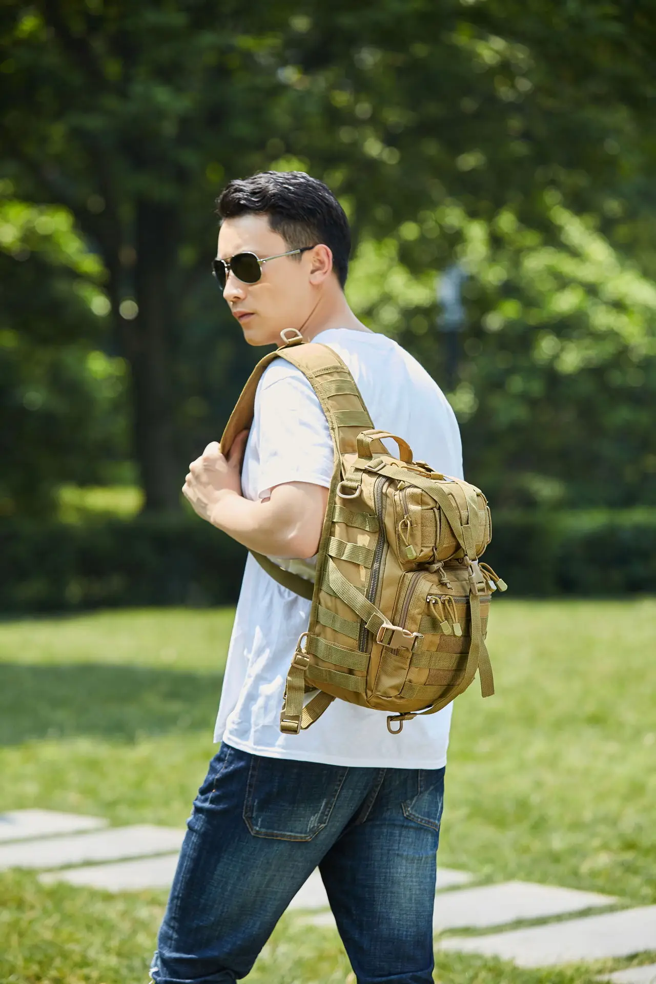 

Saddle Bag Waterproof Oxford Cloth Camouflage Messenger Bag Photography Chest Pack Large Outdoor Tactical Shoulder