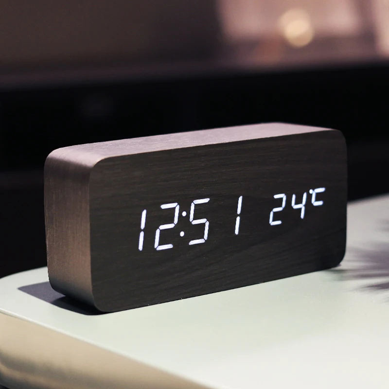 Цифровой будильник настольные электронные часы с голосовым управлением