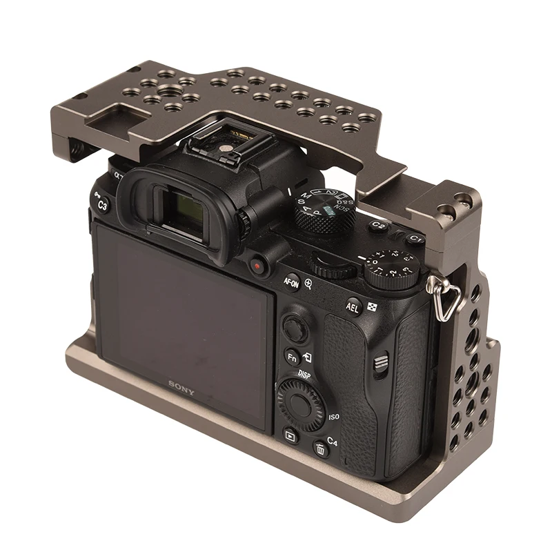 

Стабилизатор камеры VLOGMAGIC для Sony A7RIII A7M3 A7III с креплением на Холодный башмак и отверстиями для резьбы (Бронзовый)
