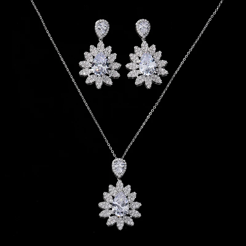 

Jewelry Set HADIYANA Waterdrop Shape Gorgeous Women Girl Party Got Engaged Necklace And Earringd Set Zircon CN674 Bisuteria