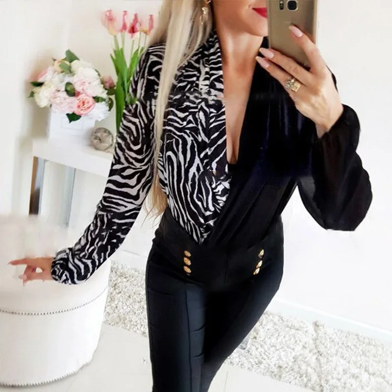 Женская блузка в стиле пэчворк с леопардовым принтом глубоким V-образным вырезом