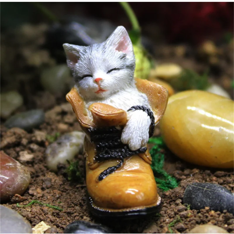 

Creativity Sleeping Cat Kitten Miniature Pose Flower Pot Scene Small Animal Model Desk Decor Resin Craft Home Ornament