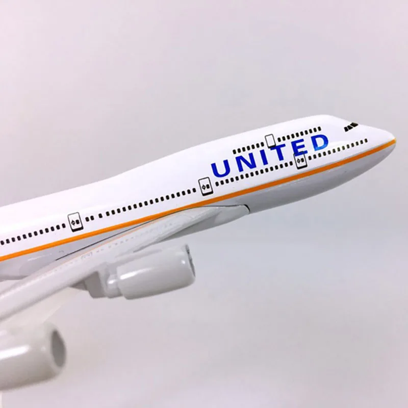16 см отлитая модель самолета 1:400 масштаб Boeing B747-400 модель Юнайтед авиалиний с базовым сплавом самолет коллекционные игрушки самолет подарок