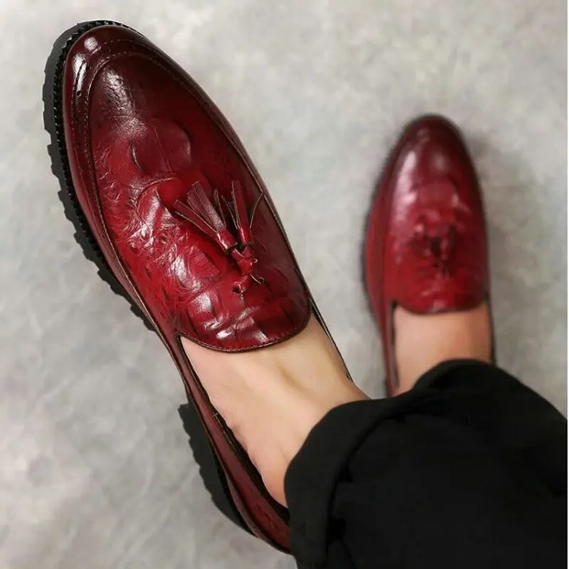 

New luxury brand fashion Men tassel loafers shoes leather italian formal dress Pointed Toe Oxfords Formal Wedding shoes sh4 ch65