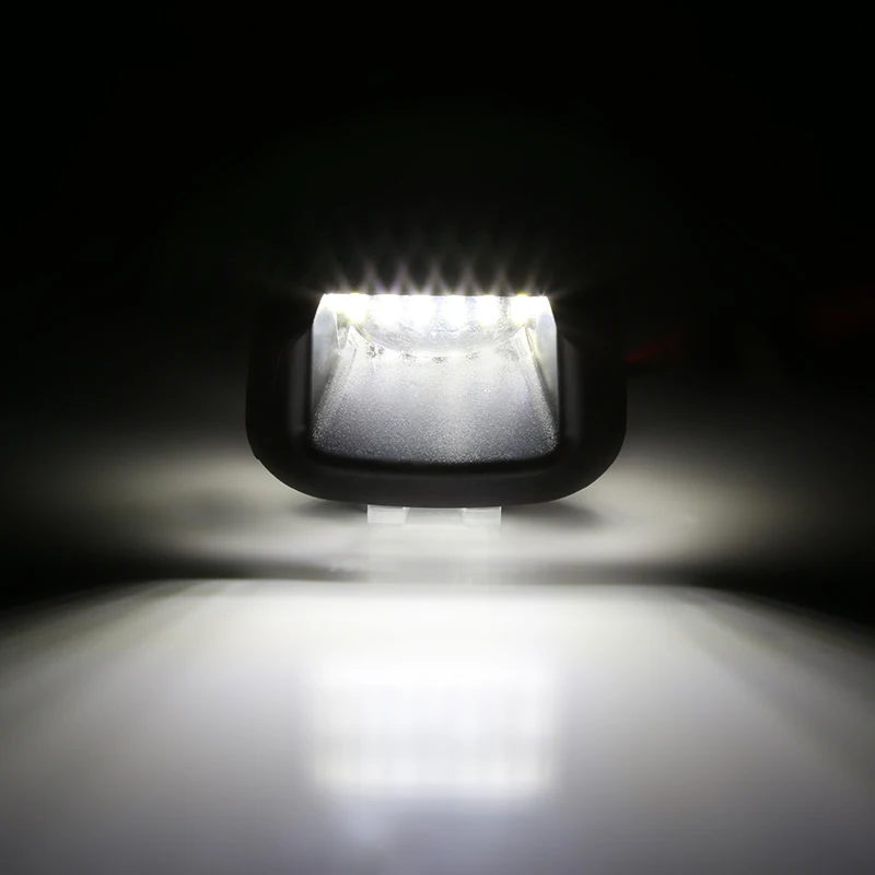 

Bright LED License Plate Light Lamps Housing For Nissan Frontier 2007-2019 Armada 2008-2015 Titan Xterra 2007-2015 Suzuki 09-12