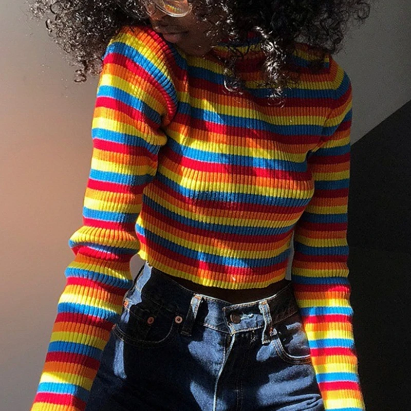 Женский укороченный свитер в рубчик разноцветный полосатый джемпер с длинным