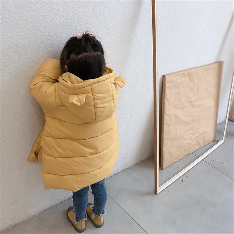 

DFXD/высокое качество, детский зимний комбинезон для девочек, зимний теплый Хлопковый жакет сплошной Цвет Длинные свободные толстая верхняя одежда для детей комплект одежды с капюшоном и ушками пальто От 2 до 8 лет