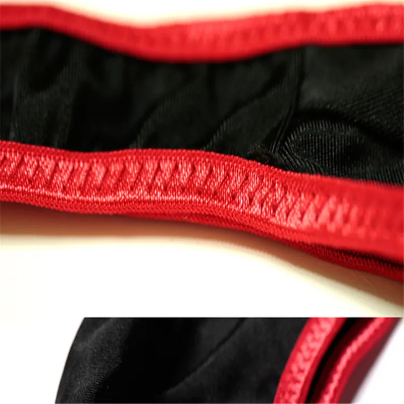 Мужское нижнее белье с передним отверстием и выпуклым карманом прозрачное