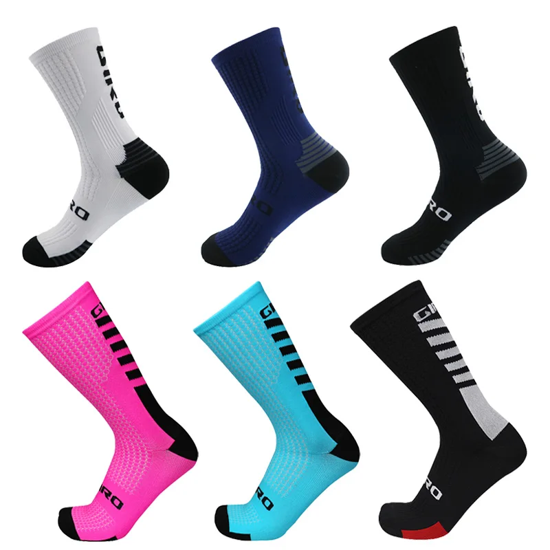 

Новые профессиональные спортивные велосипедные носки для мужчин и женщин, мужские дорожные носки для бега на открытом воздухе, удобные и ды...