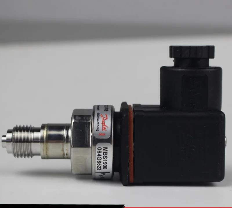 Датчик давления Danfoss MBS1900 064G6523 для физической съемки |