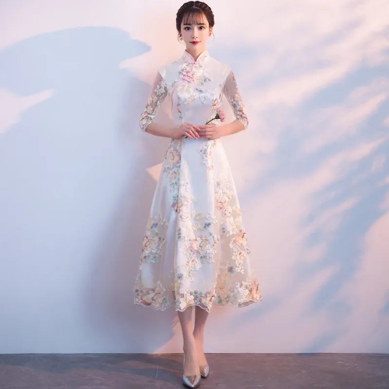

Modern Chinese Dress Qipao Sexy Cheongsam Beige Dresses Casual Women Lace Traditional Evening Gown Vestido Oriental Wedding