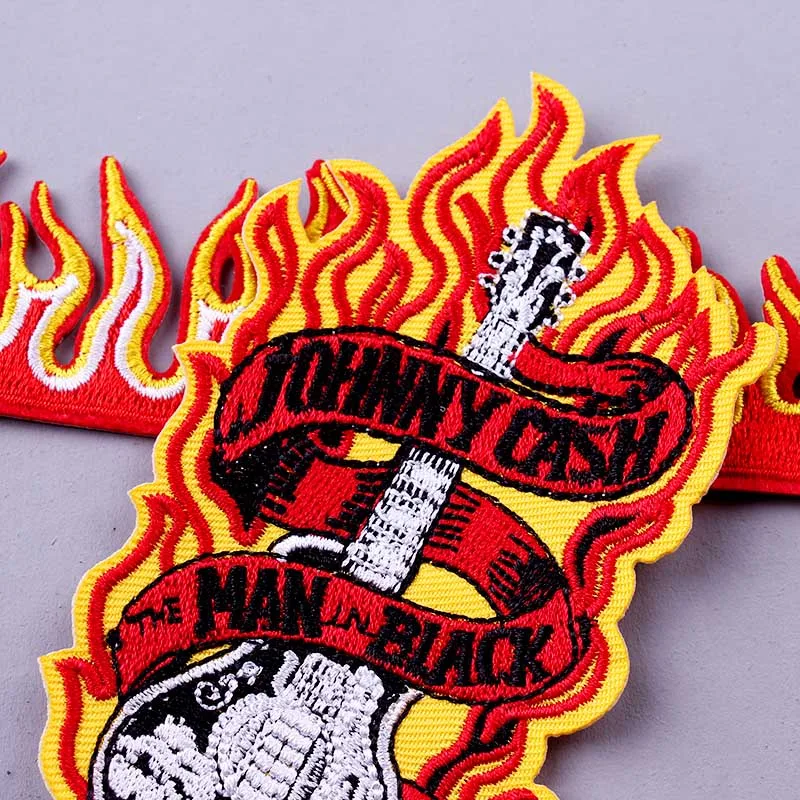 Спортивная нашивка в стиле хиппи с шариком вышитая аппликация виде бутылки