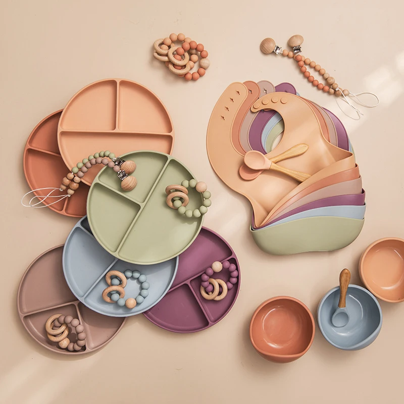 

6pc/Set Baby Feeding Set Waterproof Non-slip Suction Cup Fork Spoon Bib BPA Free Silicone Bowl Tableware Baby Products