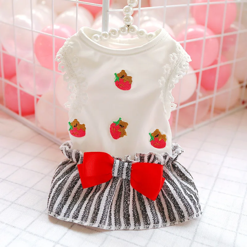 

Pet Dresses for Small Dogs Clothing Puppy Cat Clothes Pet Costume Summer Cute Dog Dress Skirt Strawberry Stripe