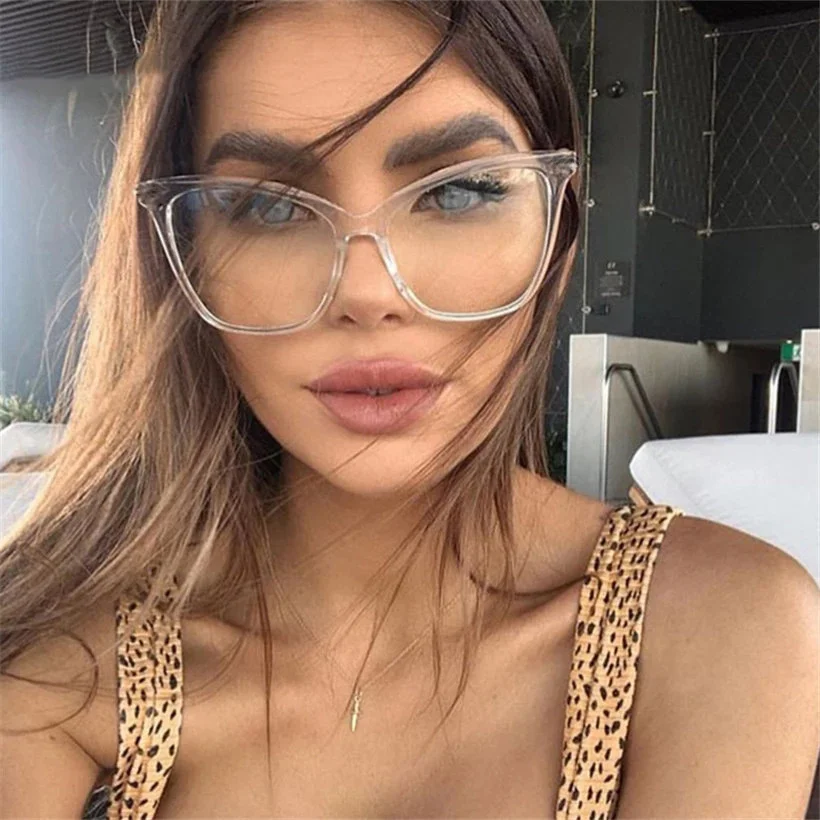 

2021 new blue light proof fashion Korean large cat's eye flat Women's Sunglasses for men Glasses hip hop plus size transparent