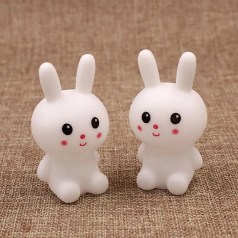 Juguete de descompresi&oacute;n con dibujos animados para ni&ntilde;os, conejo blanco suave, decoraci&oacute;n de escritorio, regalos blandos para dedos-0